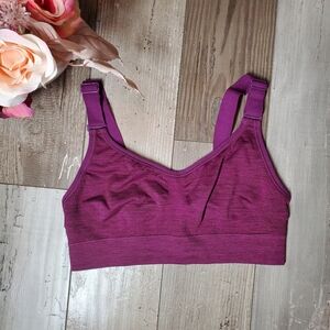 Activ8 Purple Size Medium Adjustable Straps Sports Bra Women's EUC NWOT